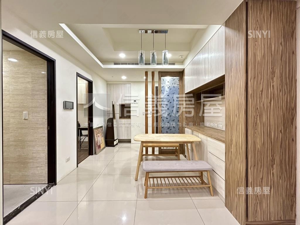 富宇權峰漂亮格局三房房屋室內格局與周邊環境