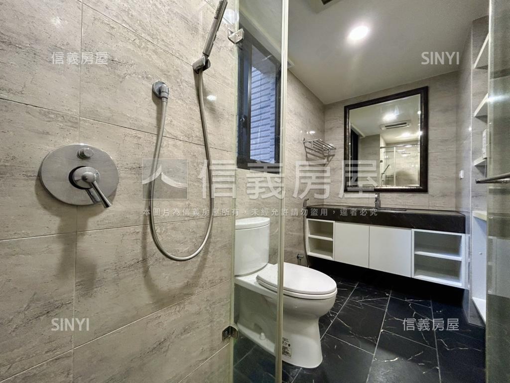 富宇權峰漂亮格局三房房屋室內格局與周邊環境