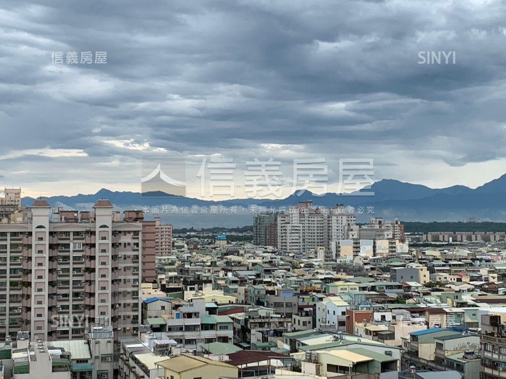 水晶鑽小資成家三房平車房屋室內格局與周邊環境