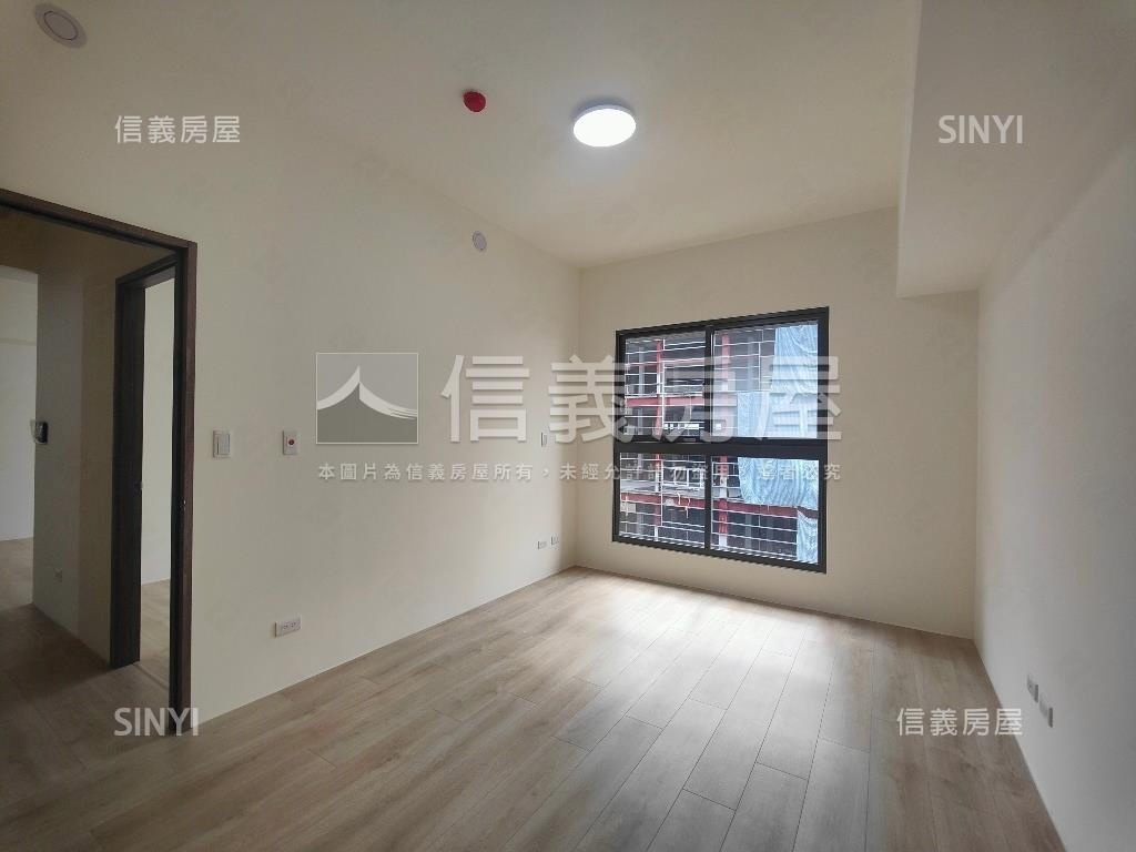 御景莊園三房超值美宅房屋室內格局與周邊環境