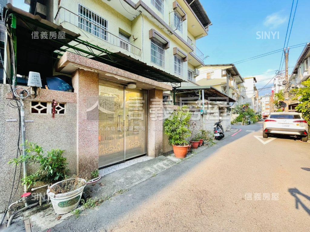 逢甲通透活巷大透天房屋室內格局與周邊環境