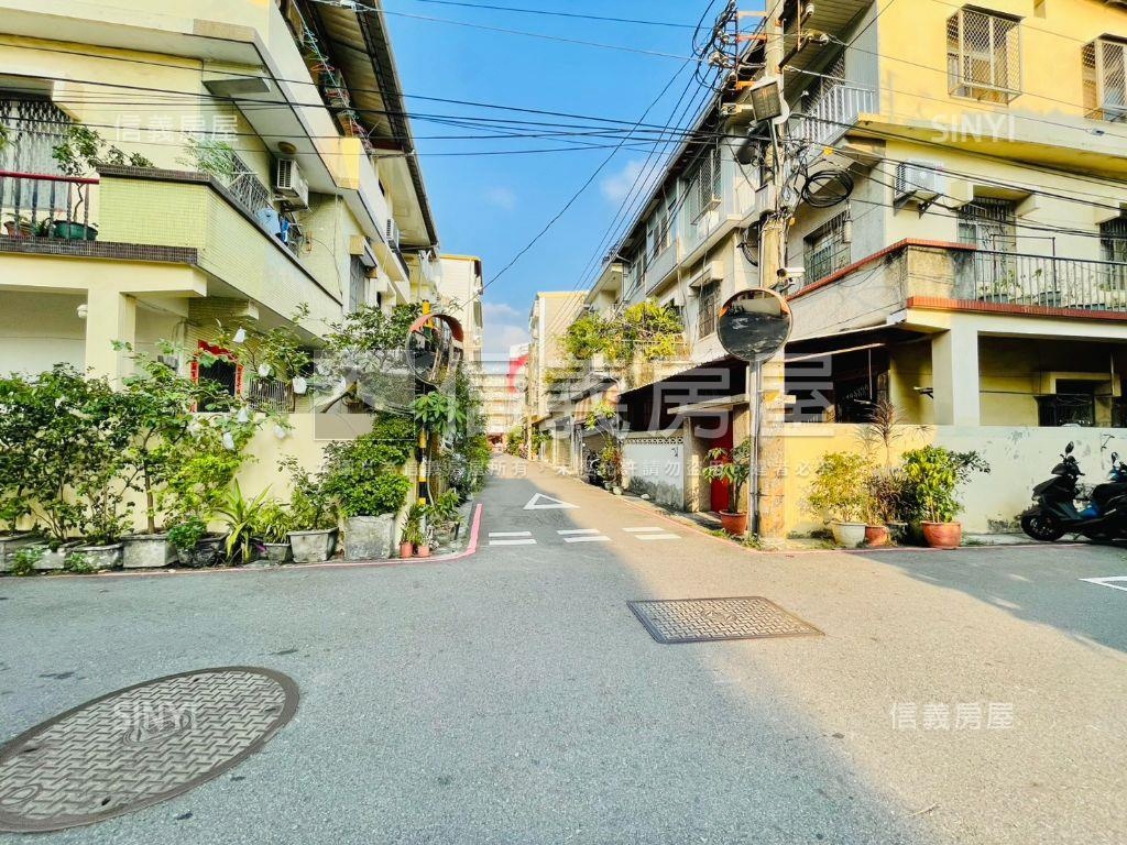 逢甲通透活巷大透天房屋室內格局與周邊環境