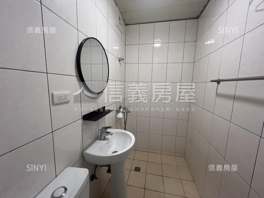 市府商圈邊間美寓房屋室內格局與周邊環境