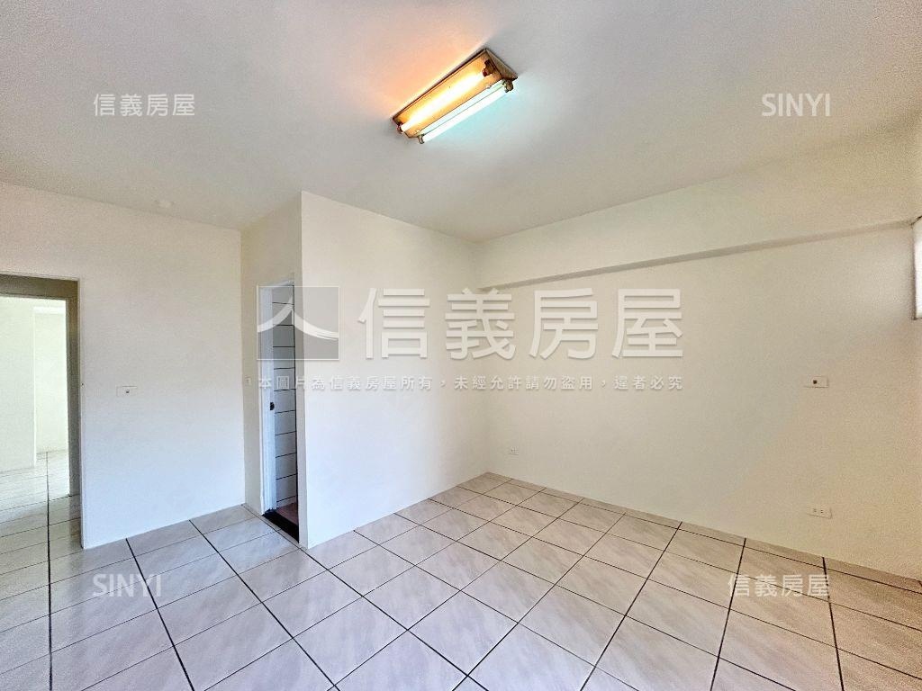 近五權車站三房房屋室內格局與周邊環境