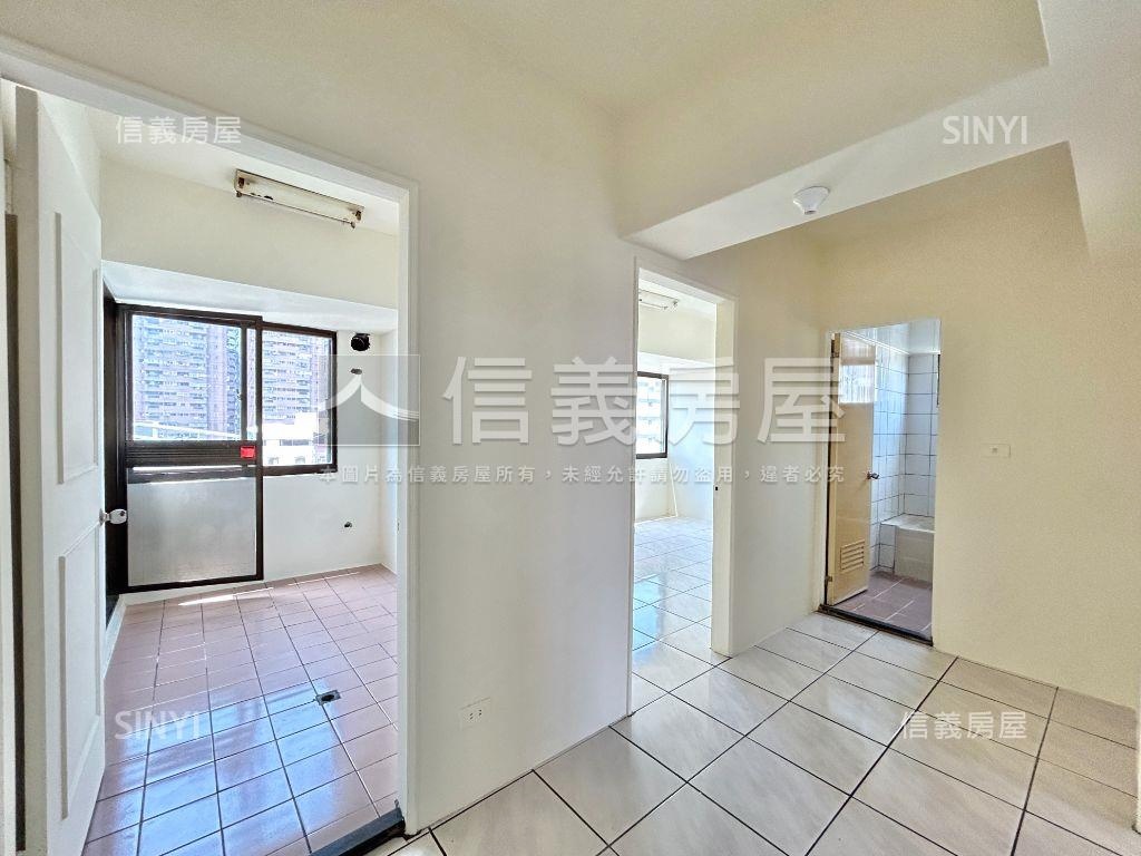 近五權車站三房房屋室內格局與周邊環境