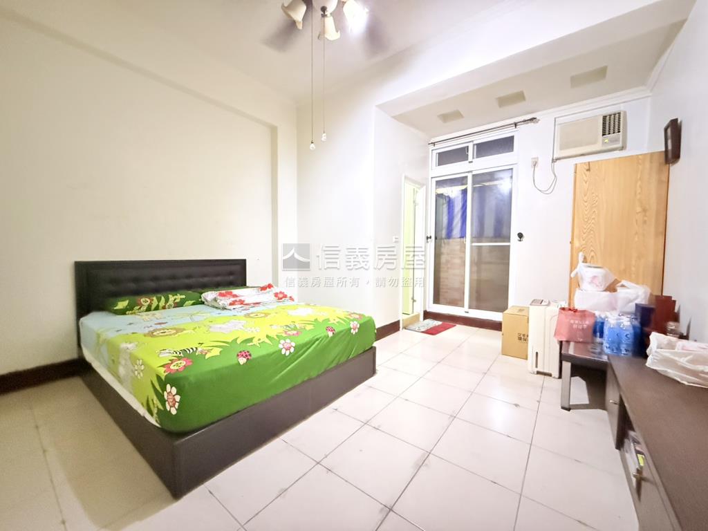 鳳翔稀有屋況佳漂亮車墅房屋室內格局與周邊環境