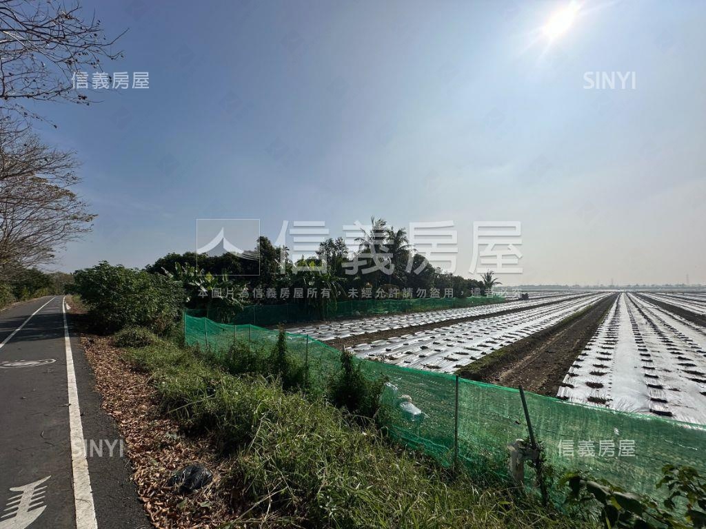 仁德二仁溪旁美美農地房屋室內格局與周邊環境