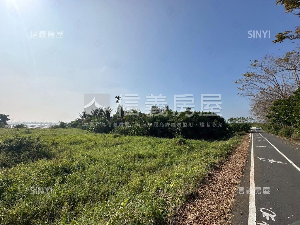 仁德二仁溪旁美美農地房屋室內格局與周邊環境