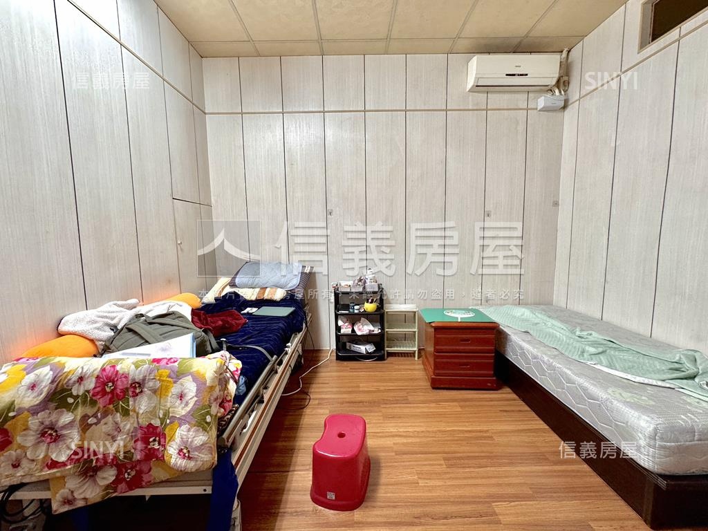 面健康公園臨路透天房屋室內格局與周邊環境