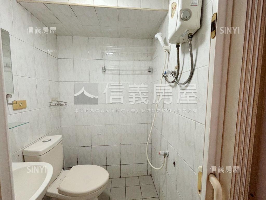 近捷運★櫻城菊園美套房房屋室內格局與周邊環境