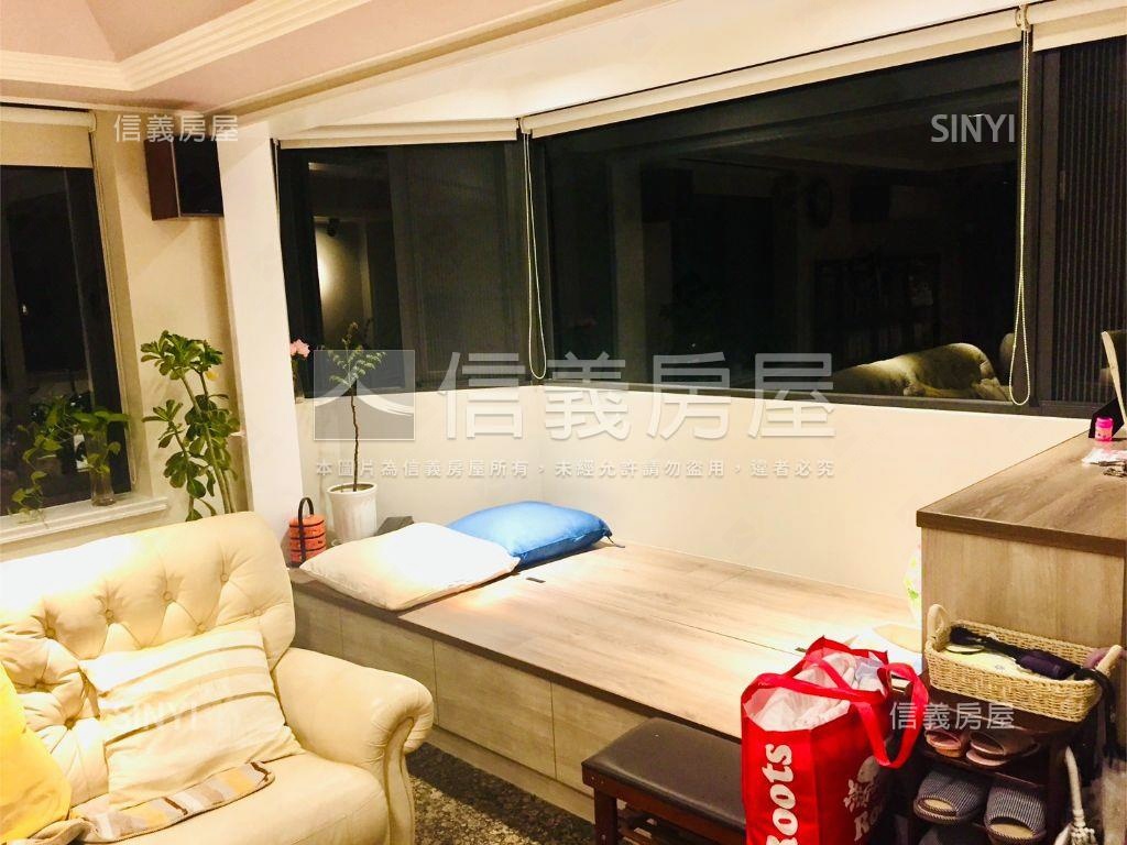 大空間雙溪官邸綠景車位房屋室內格局與周邊環境