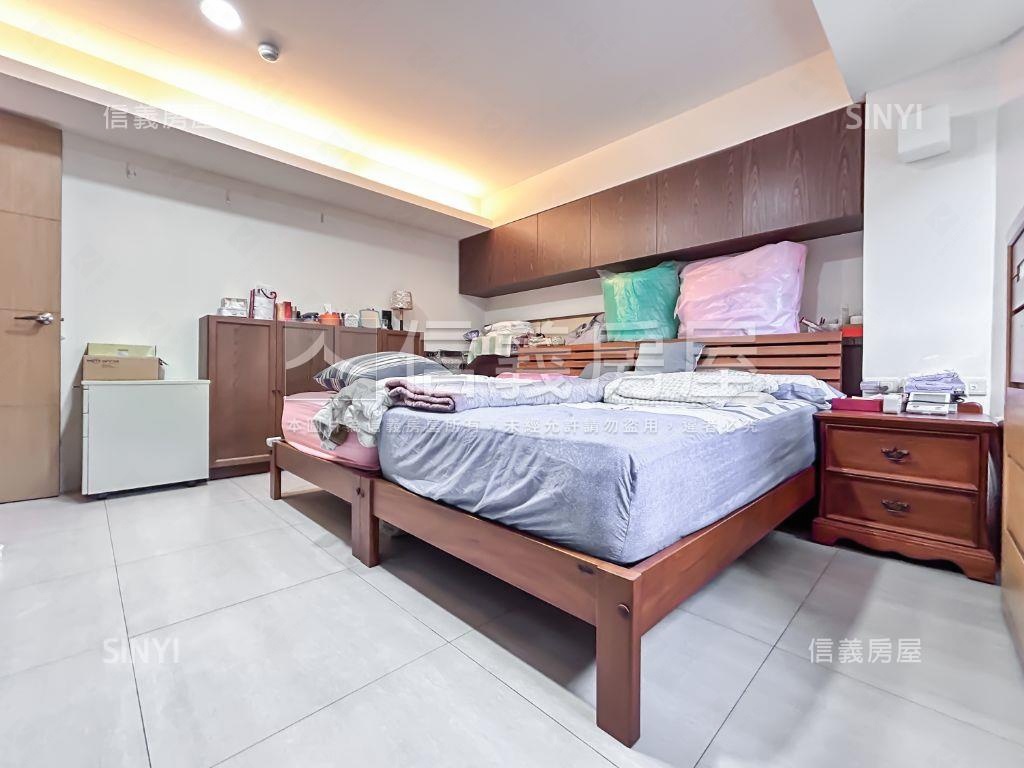 近民生圓環精美三房車位房屋室內格局與周邊環境