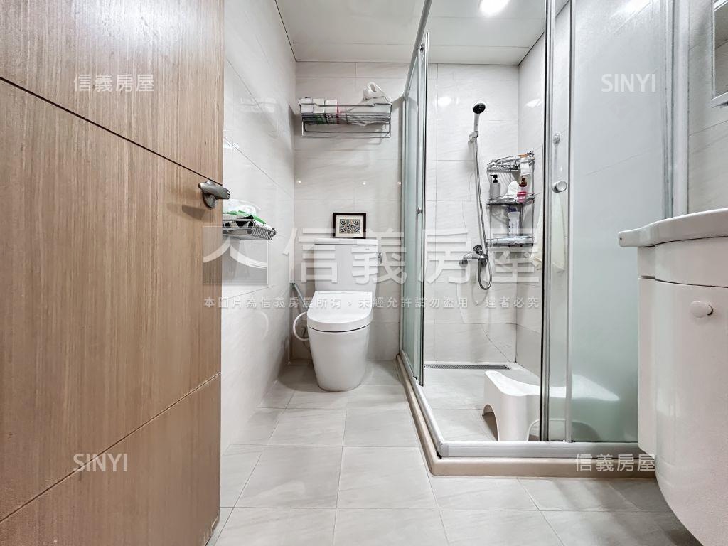 近民生圓環精美三房車位房屋室內格局與周邊環境