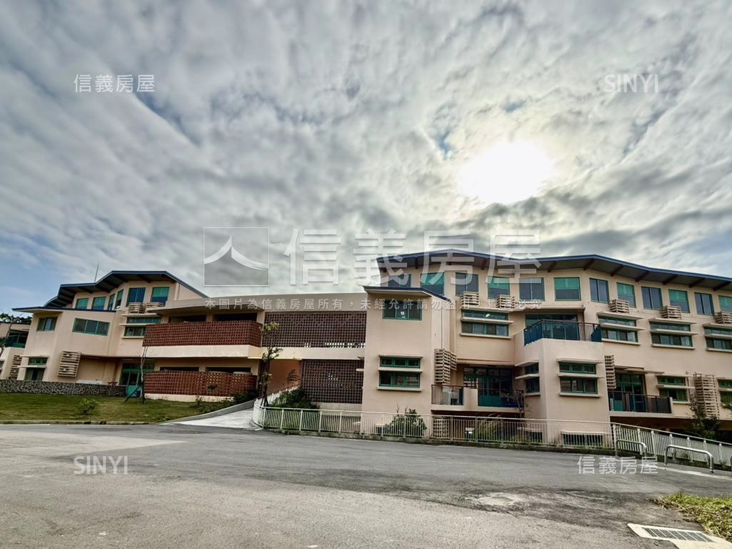 新竹帝寶９區１號房屋室內格局與周邊環境