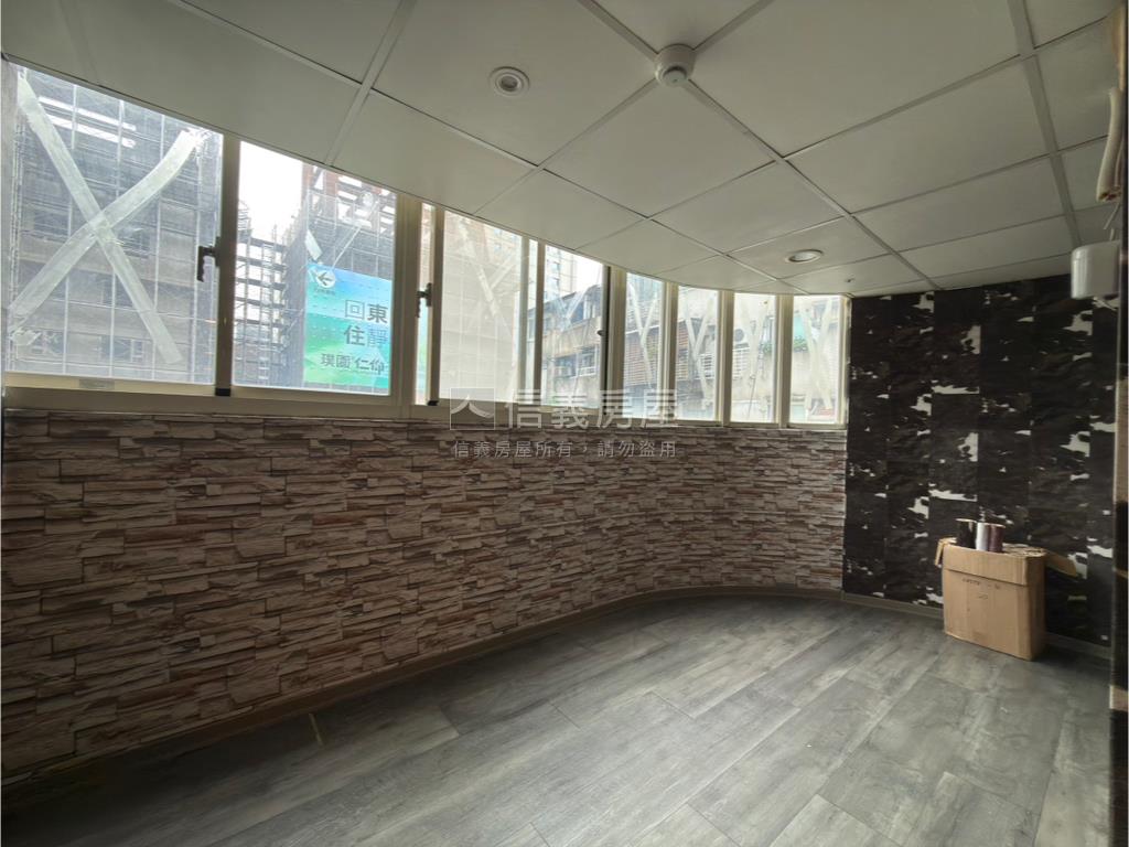 稀有忠孝復興住安大戶房屋室內格局與周邊環境