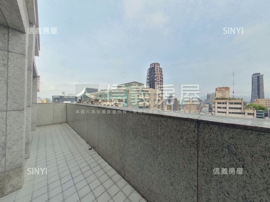 上京棧高樓豪景兩房露台戶房屋室內格局與周邊環境