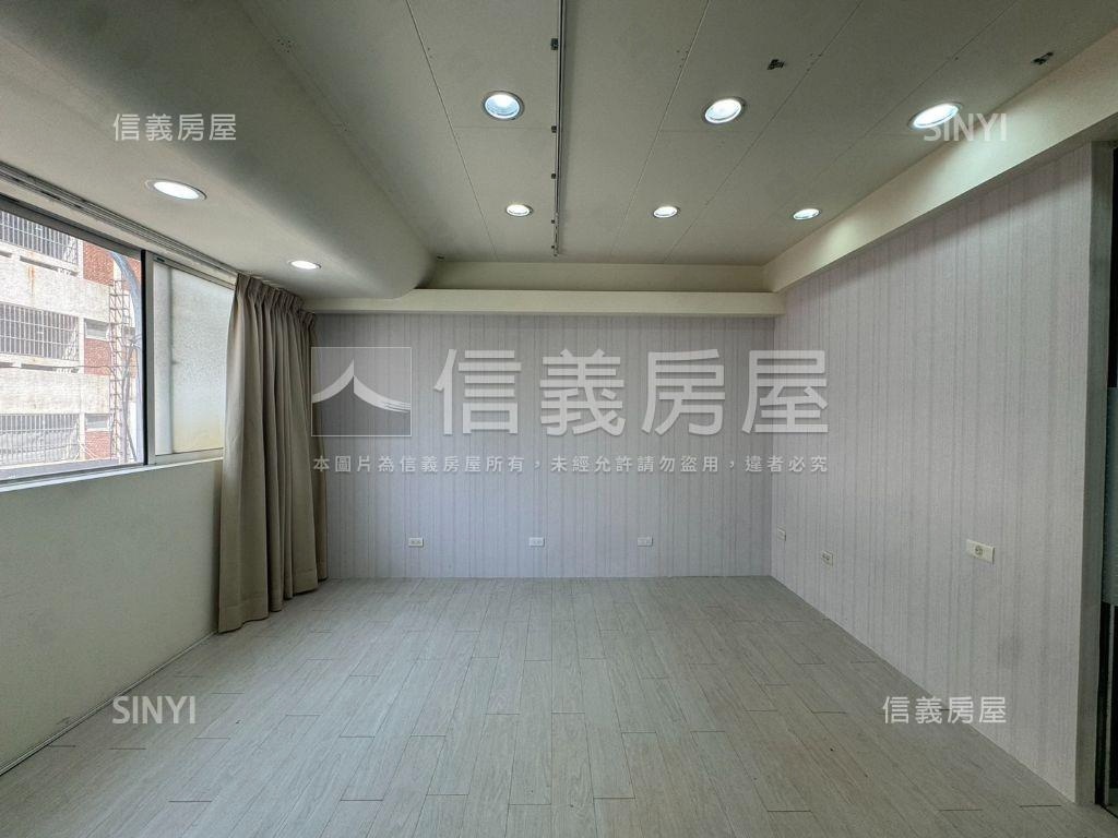 小資創業自住二樓公寓房屋室內格局與周邊環境