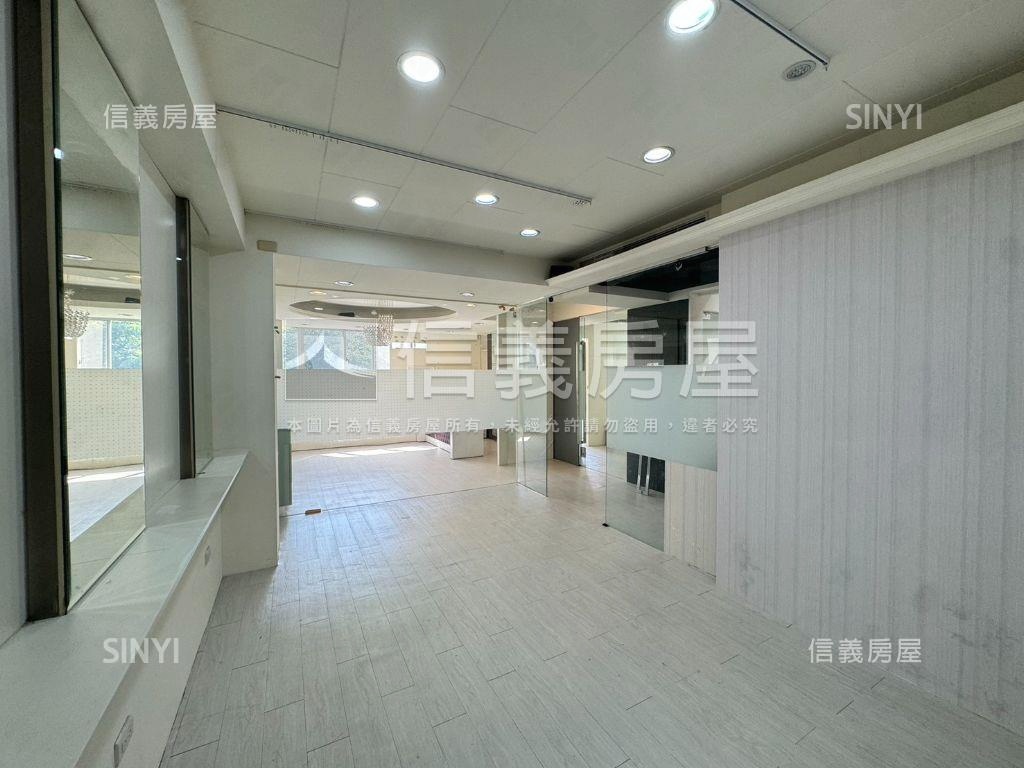 小資創業自住二樓公寓房屋室內格局與周邊環境