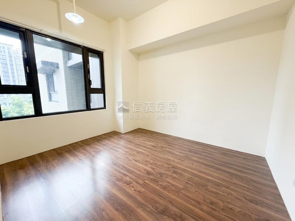 【國泰】晨曦三房房屋室內格局與周邊環境