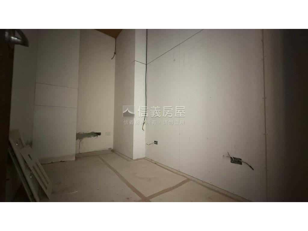 退休人生全新美透天房屋室內格局與周邊環境