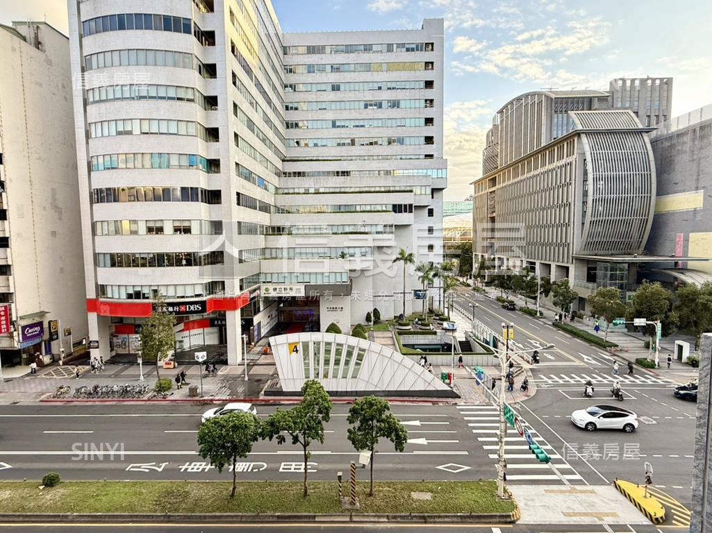 全新落成小巨蛋精品宅房屋室內格局與周邊環境