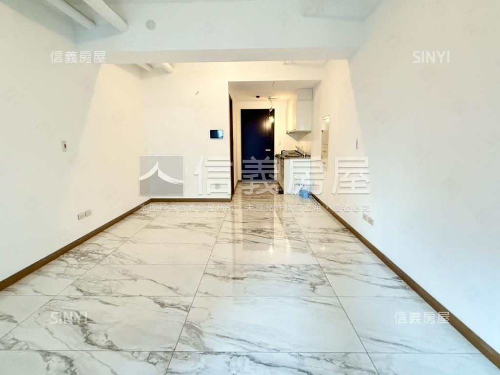 全新落成小巨蛋精品宅房屋室內格局與周邊環境