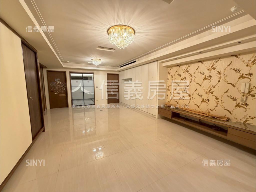 要上順風車囉房屋室內格局與周邊環境