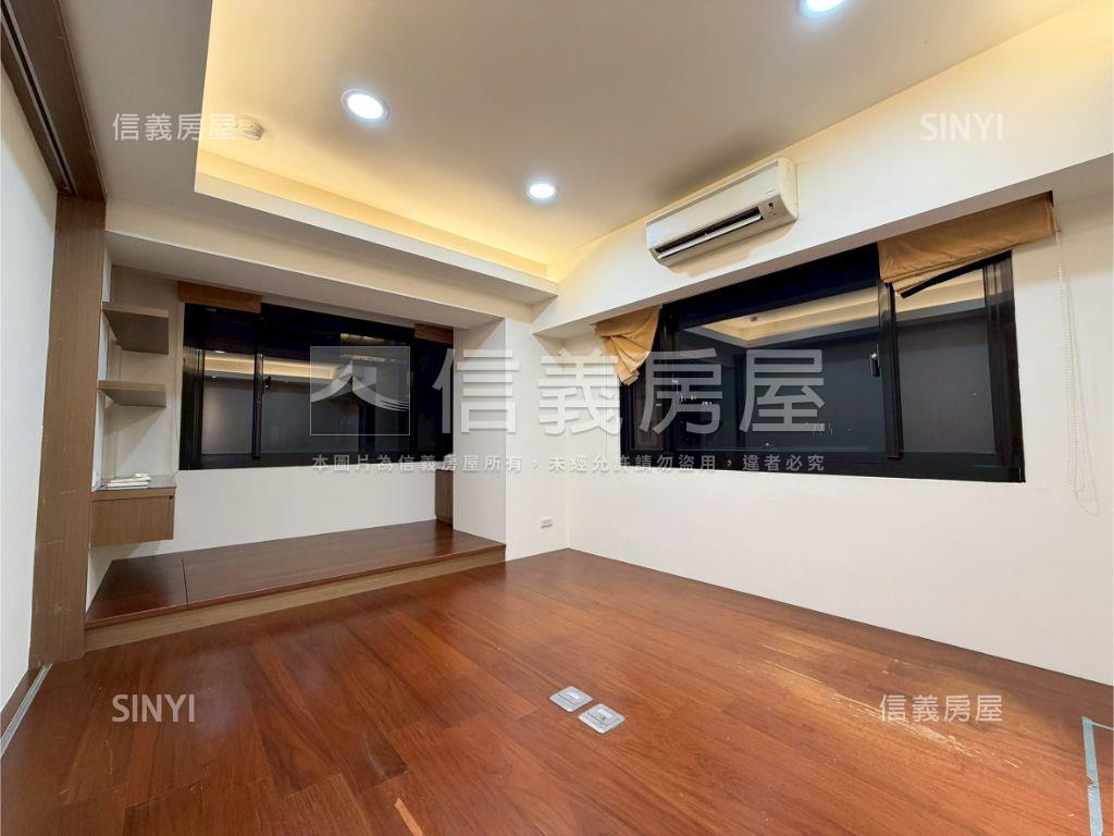 要上順風車囉房屋室內格局與周邊環境