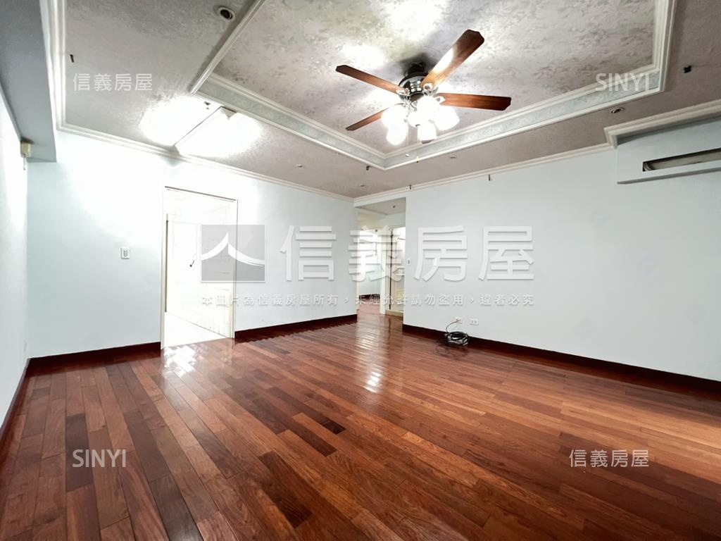 近南紡景觀三房附平車房屋室內格局與周邊環境