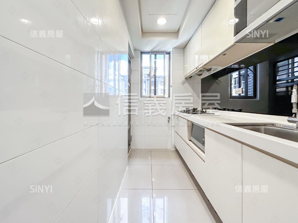 合康東極景觀明亮三房房屋室內格局與周邊環境