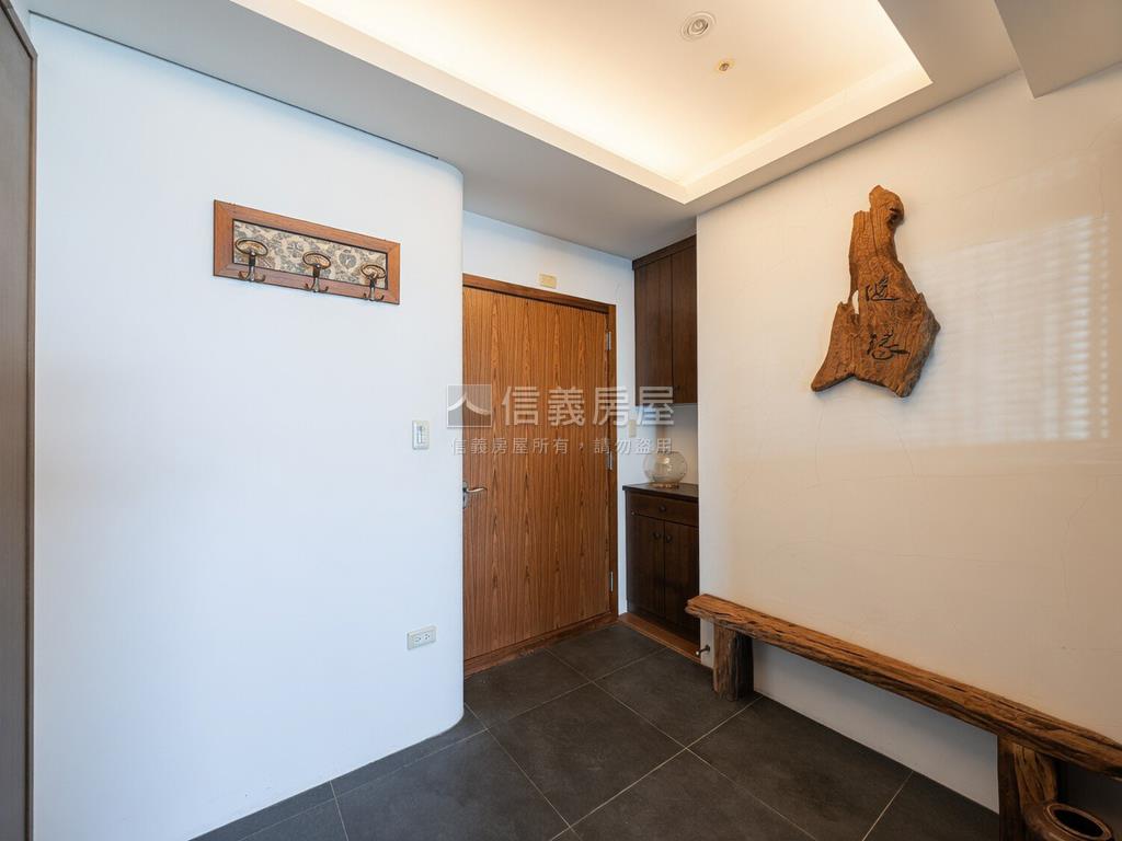 世界觀淡江大橋山海帝景房屋室內格局與周邊環境