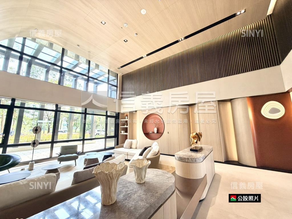 高鐵特區次頂兩房雙平車房屋室內格局與周邊環境