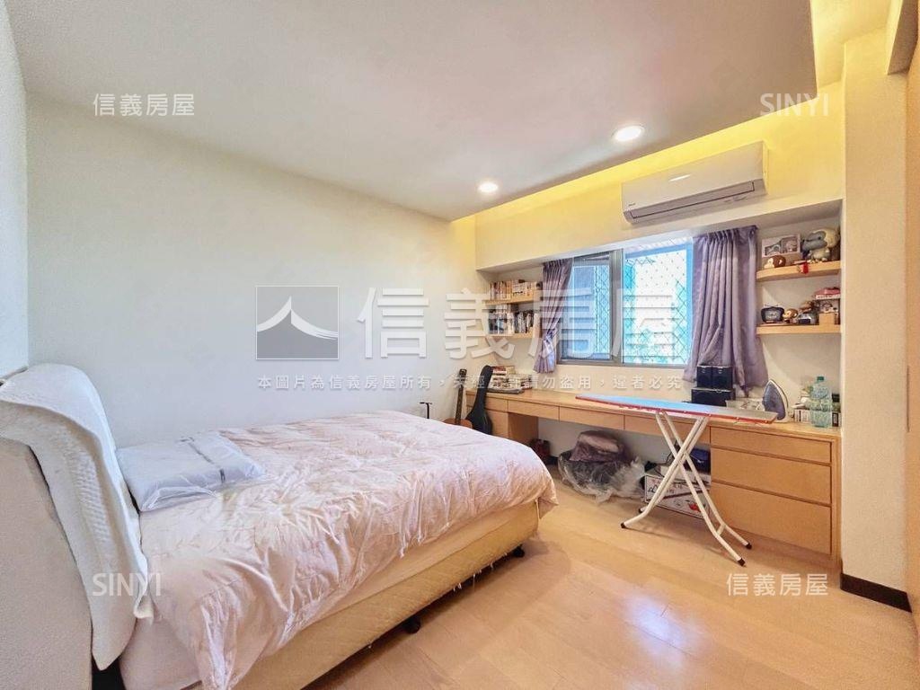 泰山學區大四房車位房屋室內格局與周邊環境