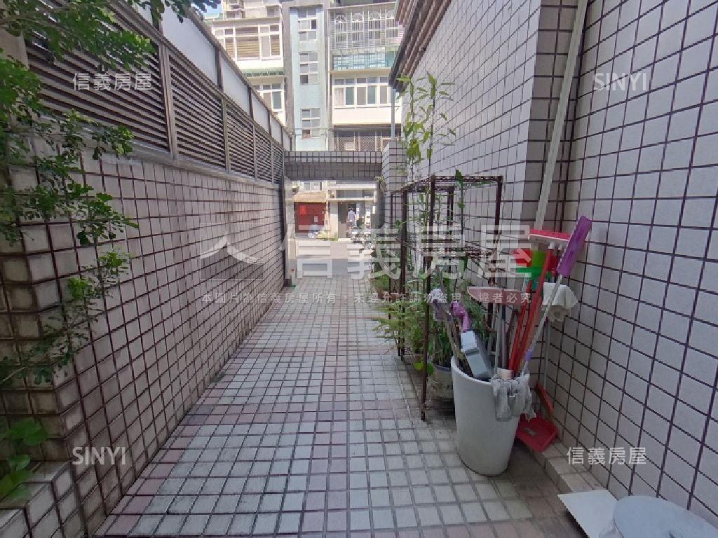 大直逸境大空間一樓房屋室內格局與周邊環境