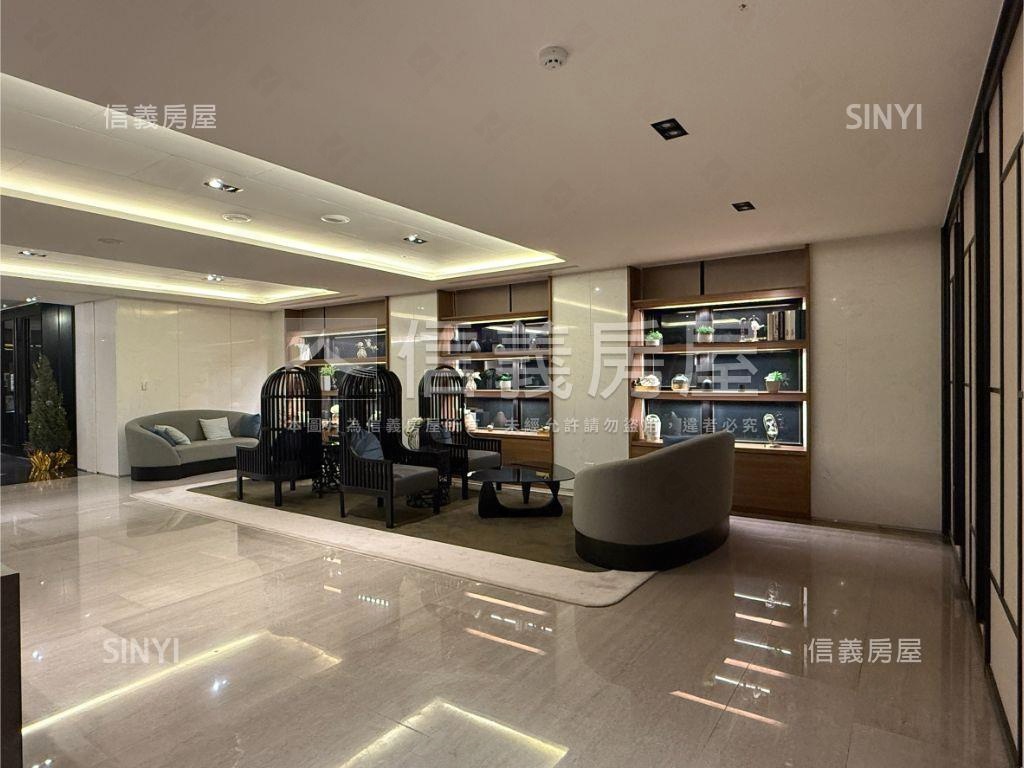 中研Ａ＋方正２房房屋室內格局與周邊環境