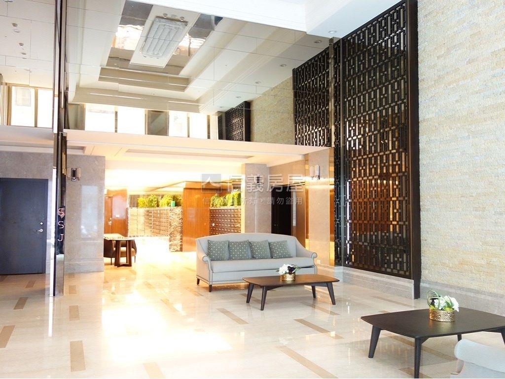 台北橋精品河景大兩房雙衛房屋室內格局與周邊環境
