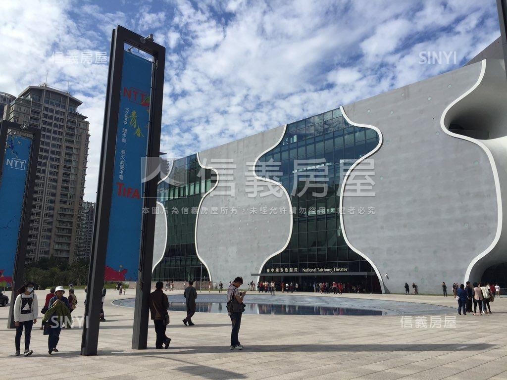 達麗晶漾視野二房平車房屋室內格局與周邊環境