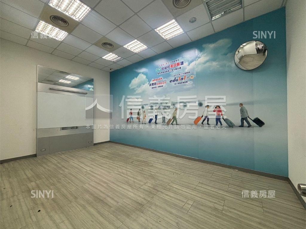 文心路大坪數商辦房屋室內格局與周邊環境