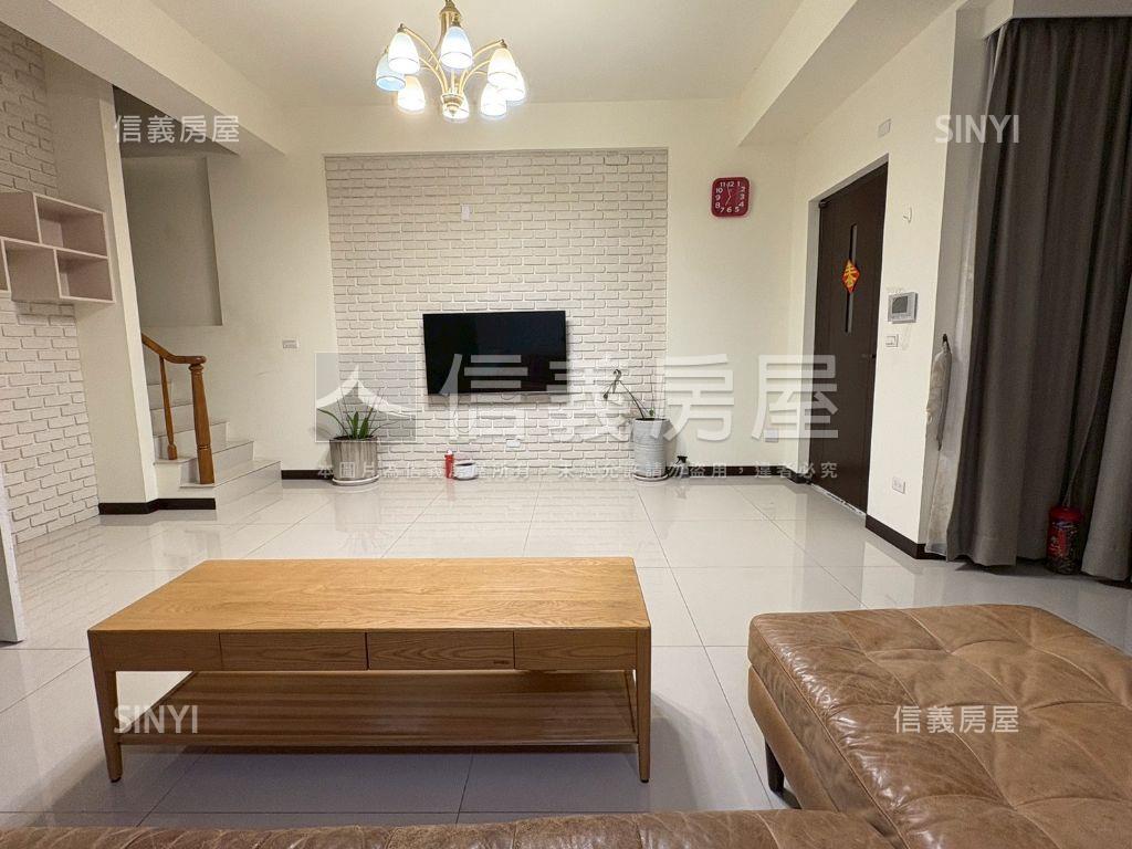 竹南稀有釋出雙車墅房屋室內格局與周邊環境