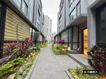 專！竹南環市路花園雙車墅