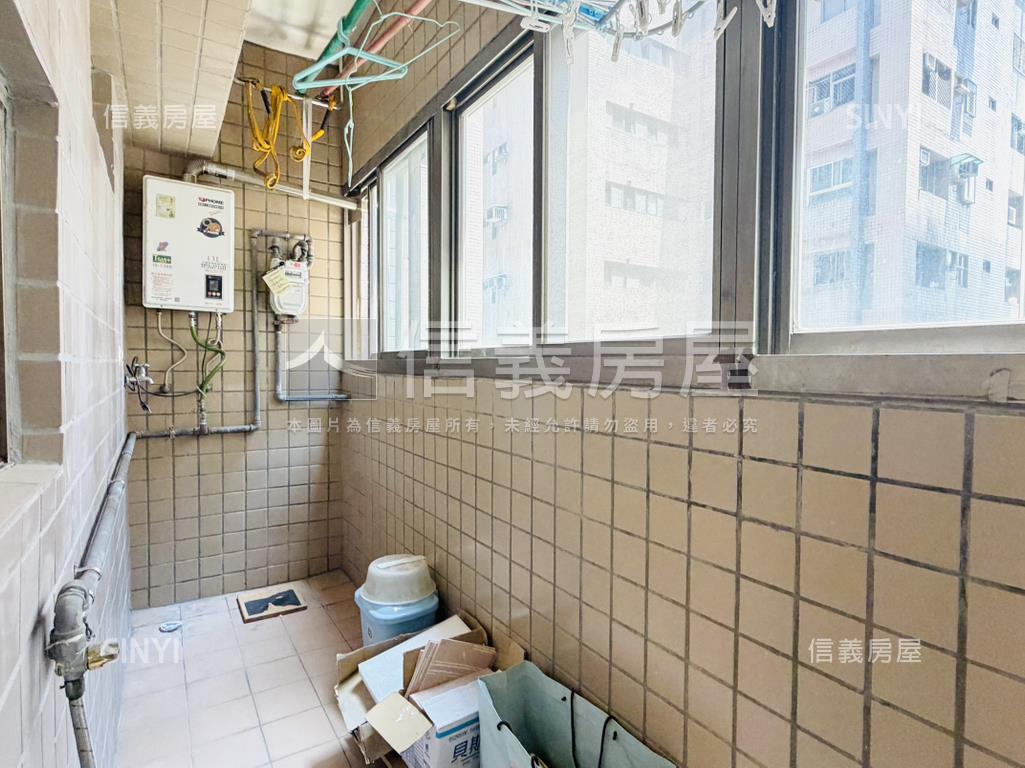 【在水一方】高樓電梯三房房屋室內格局與周邊環境