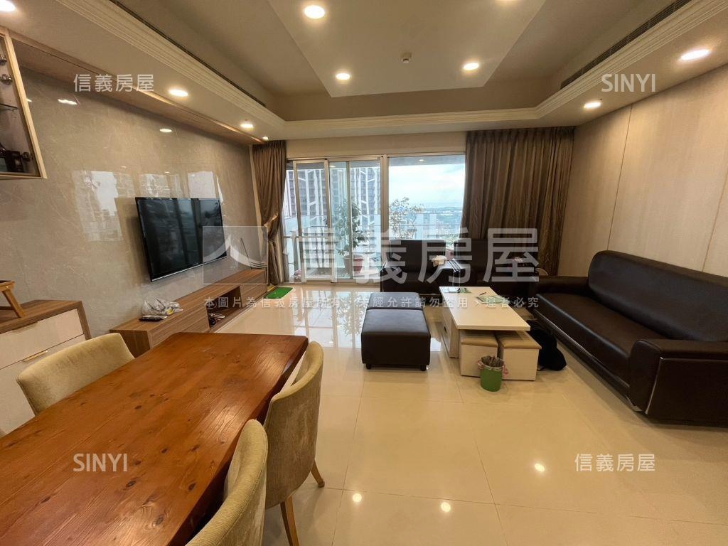 晴空樹高樓景觀４房車位房屋室內格局與周邊環境