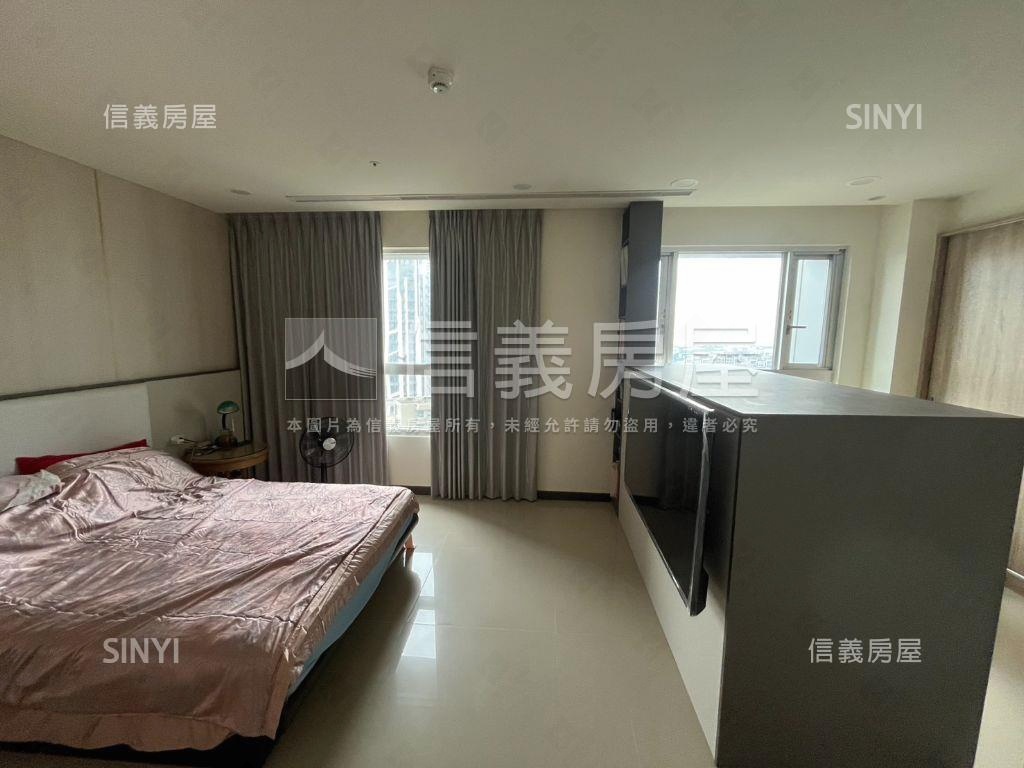晴空樹高樓景觀４房車位房屋室內格局與周邊環境