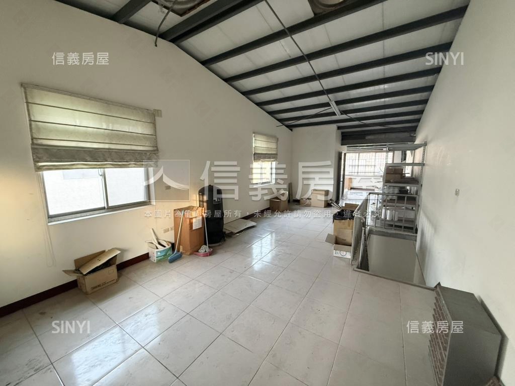 正路角窗透天店面房屋室內格局與周邊環境