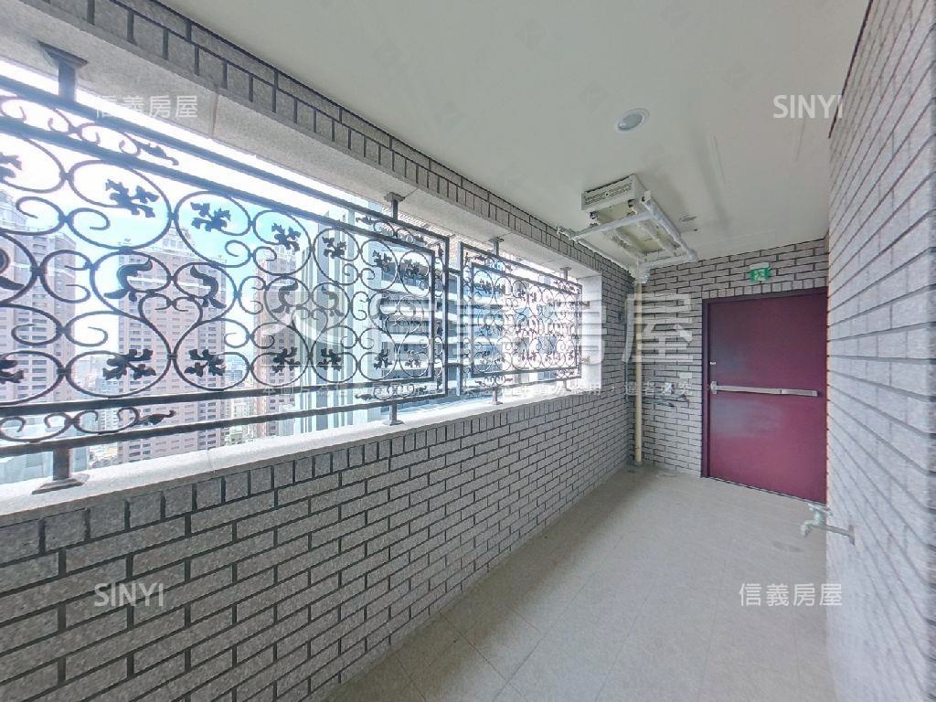 藝文瑰麗藍天綠意視野名宅房屋室內格局與周邊環境