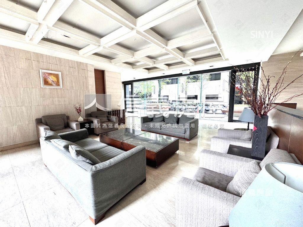 香草天空三房平面車位房屋室內格局與周邊環境