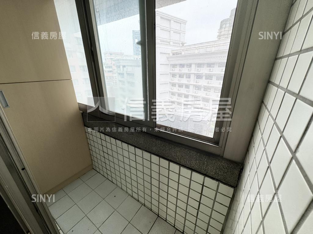 王者鄉三房＋車位房屋室內格局與周邊環境