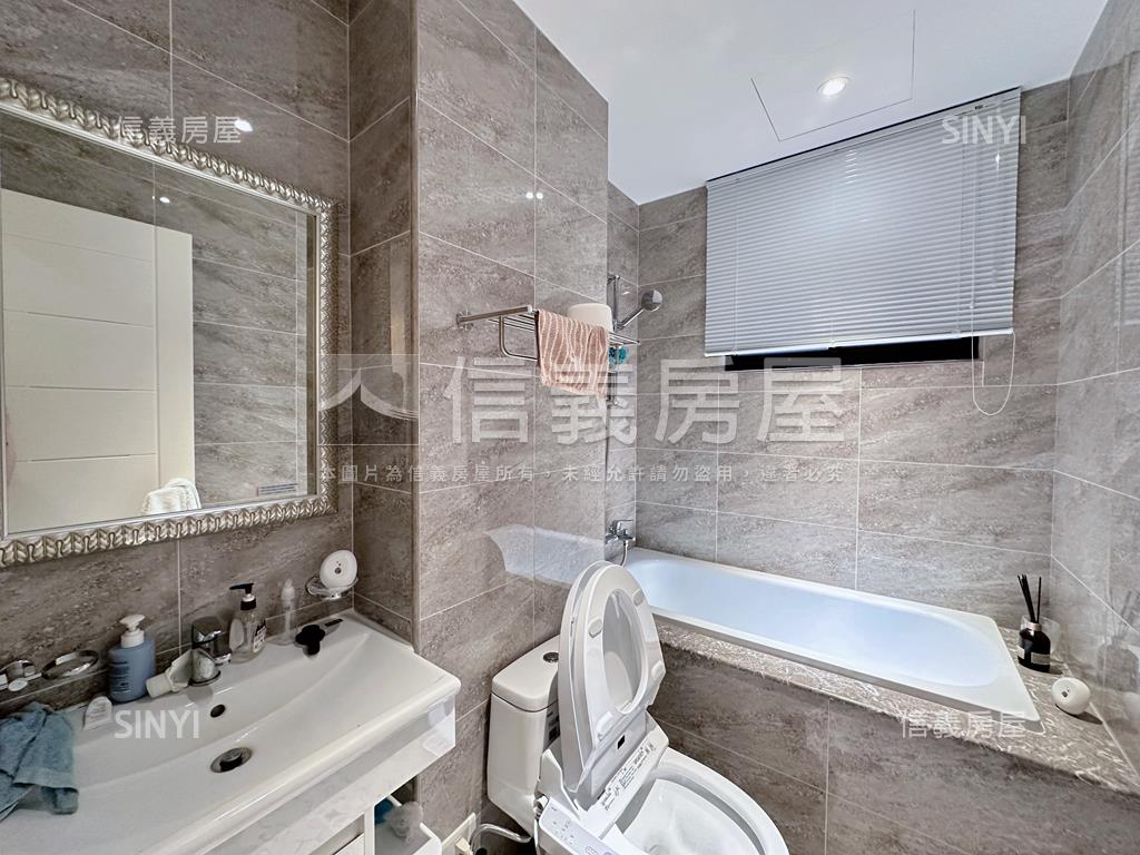 屋主誠售中壢兩房兩衛車位房屋室內格局與周邊環境