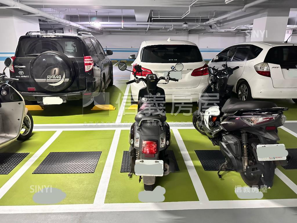 屋主誠售中壢兩房兩衛車位房屋室內格局與周邊環境