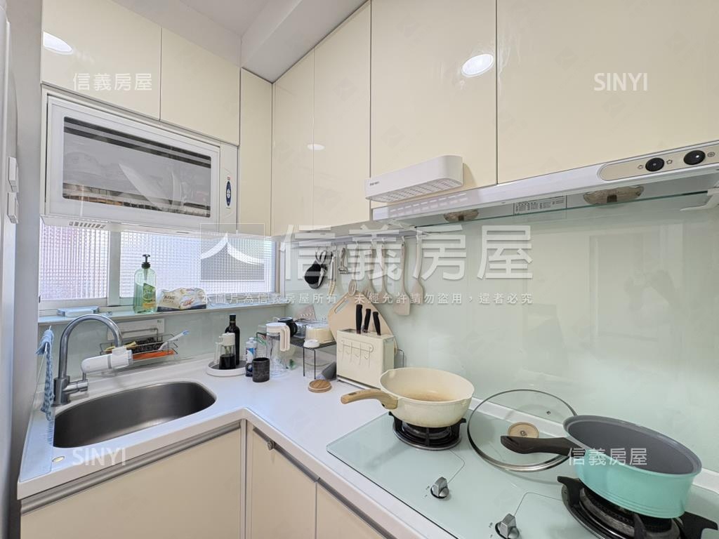 葫洲捷運設計家清新兩房房屋室內格局與周邊環境